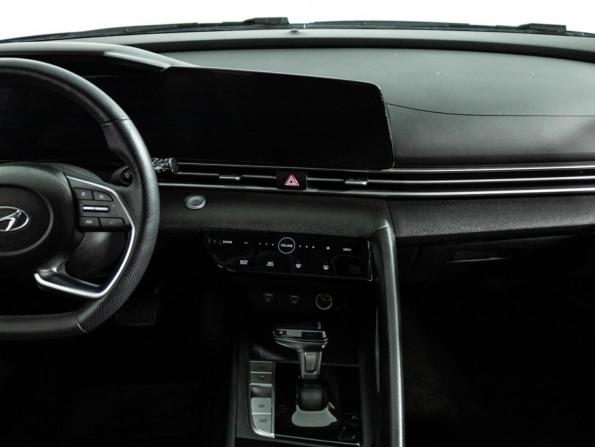 Hyundai Elantra VII (CN7) с пробегом 2021 года, цена 1 979 000 рублей, 80699 км, седан, Автокод Объявления
