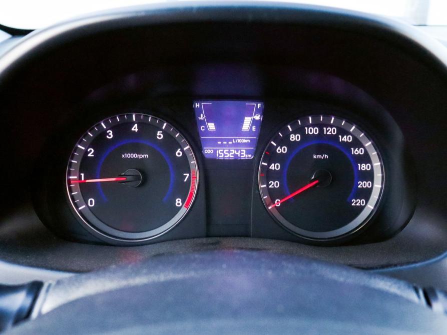 Hyundai Solaris I Екатеринбург  - изображение 11