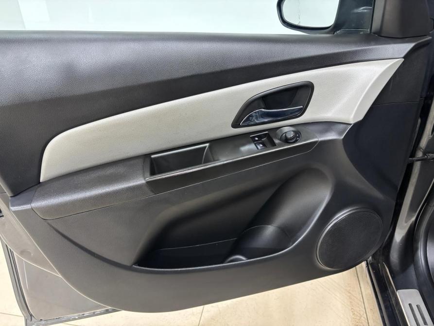 Chevrolet Cruze I Альметьевск  - изображение 9