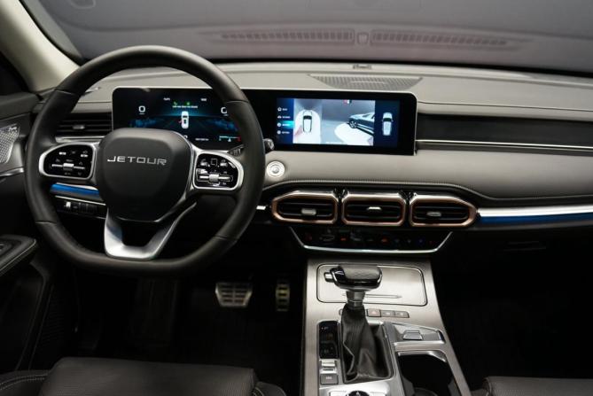 JETOUR X70 PLUS I Рестайлинг с пробегом 2024 года, цена 2 554 000 рублей, 12634 км, внедорожник, Автокод Объявления