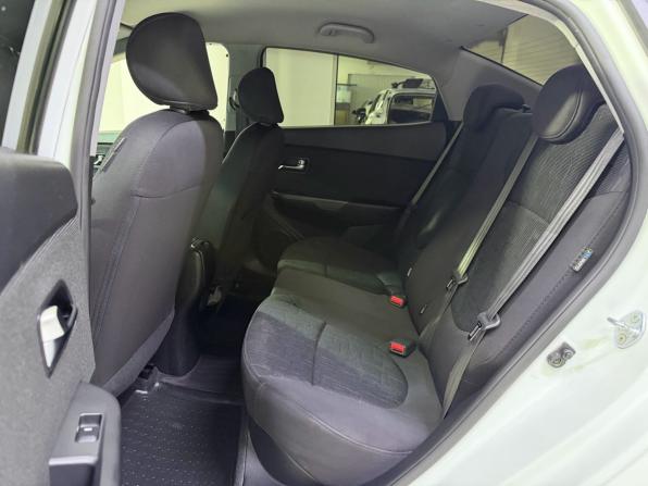Kia Rio III Рестайлинг с пробегом 2015 года, цена 1 179 000 рублей, 77814 км, седан, Автокод Объявления