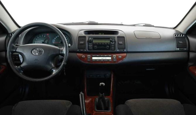 Toyota Camry V (XV30) с пробегом 2002 года, цена 600 000 рублей, 284169 км, седан, Автокод Объявления