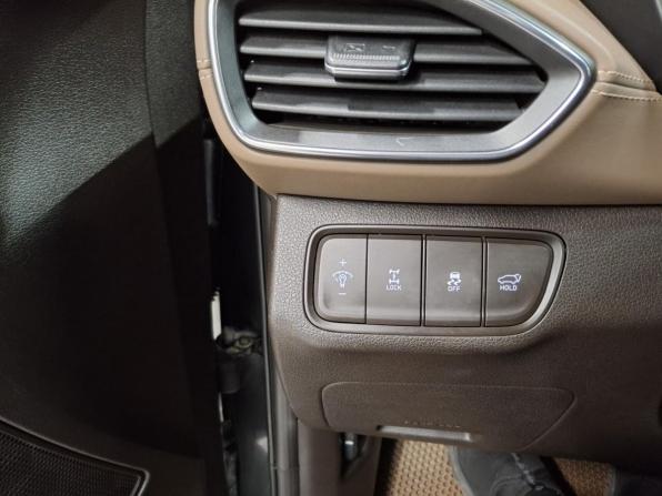 Hyundai Santa Fe IV с пробегом 2019 года, цена 2 949 000 рублей, 145086 км, внедорожник, Автокод Объявления
