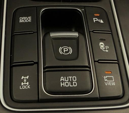 Kia Sorento III Prime Рестайлинг с пробегом 2018 года, цена 2 450 000 рублей, 185968 км, внедорожник, Автокод Объявления