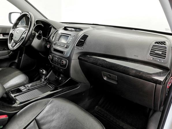 Kia Sorento II Рестайлинг с пробегом 2017 года, цена 2 110 000 рублей, 153375 км, внедорожник, Автокод Объявления