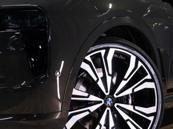 Новый BMW X7 I (G07) Рестайлинг 2026 года, цена 18 490 000 рублей, внедорожник, Автокод Объявления
