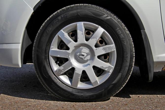 Renault Sandero I с пробегом 2013 года, цена 688 200 рублей, 127825 км, хэтчбек, Автокод Объявления