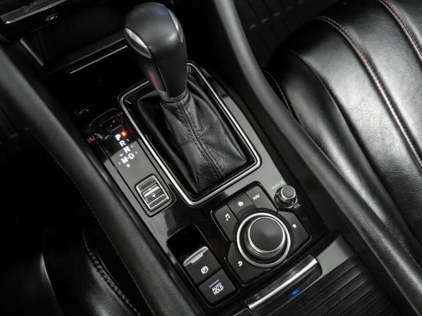 Mazda 6 III (GJ) Рестайлинг 2 с пробегом 2020 года, цена 2 054 000 рублей, 179767 км, седан, Автокод Объявления