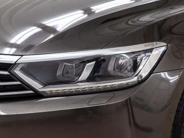 Volkswagen Passat B8 с пробегом 2018 года, цена 1 798 000 рублей, 138946 км, седан, Автокод Объявления