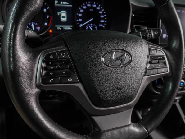 Hyundai Solaris II Рестайлинг с пробегом 2021 года, цена 1 599 000 рублей, 112237 км, седан, Автокод Объявления