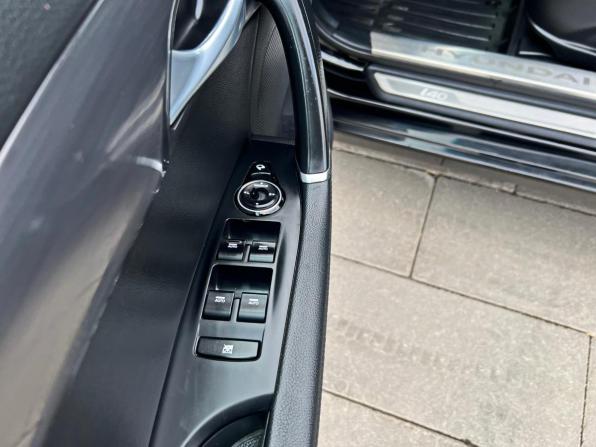 Hyundai i40 I Рестайлинг с пробегом 2016 года, цена 1 489 900 рублей, 139085 км, седан, Автокод Объявления
