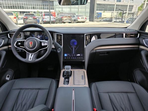 Hongqi HS7 II с пробегом 2025 года, цена 4 700 000 рублей, 517 км, внедорожник, Автокод Объявления