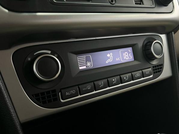 Volkswagen Polo V Рестайлинг с пробегом 2018 года, цена 1 399 000 рублей, 115100 км, седан, Автокод Объявления