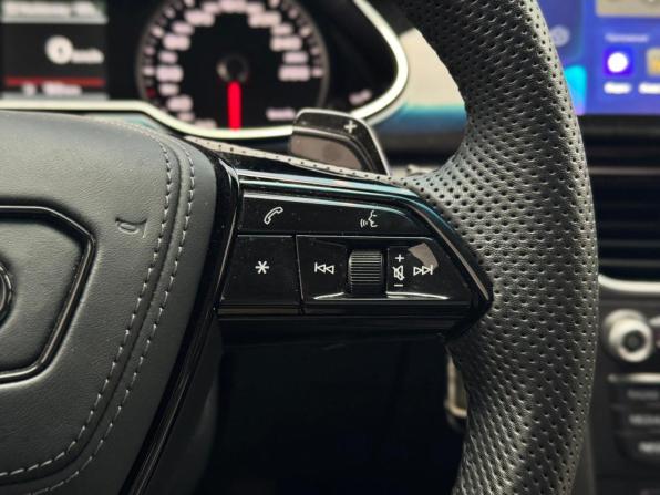 Audi A4 IV (B8) Рестайлинг с пробегом 2014 года, цена 1 375 000 рублей, 229702 км, седан, Автокод Объявления