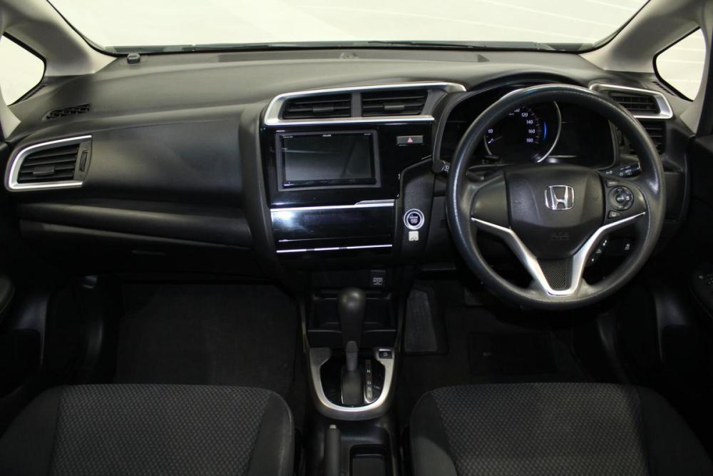 Honda Fit III Рестайлинг Кемерово  - изображение 14
