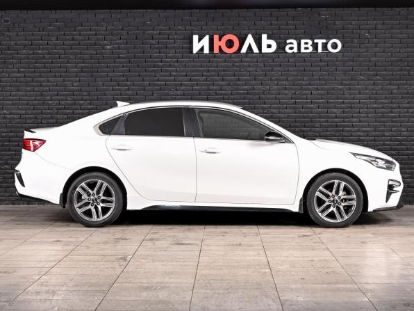 Kia Cerato IV с пробегом 2021 года, цена 2 128 000 рублей, 83979 км, седан, Автокод Объявления