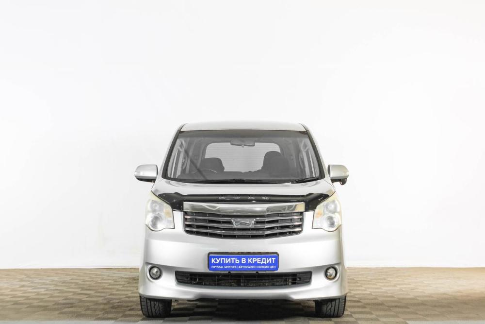 Toyota Noah II (R70) Тюмень  - изображение 2