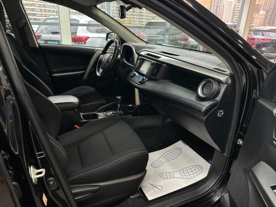 Toyota RAV4 IV (XA40) Рестайлинг Санкт-Петербург  - изображение 39
