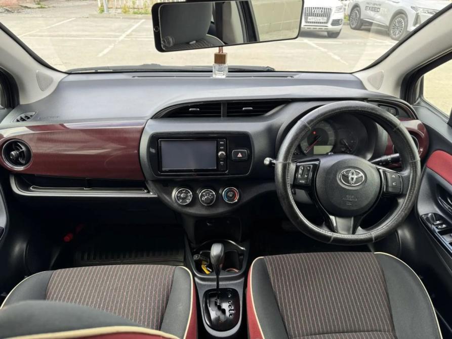 Toyota Vitz III (XP130) Рестайлинг 2 Новосибирск  - изображение 10