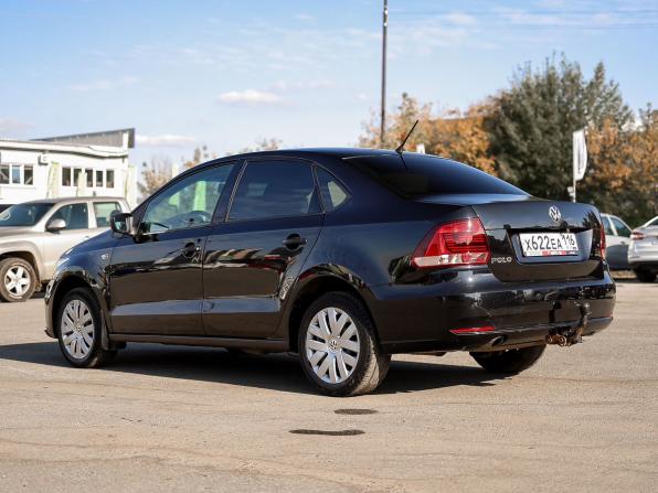 Volkswagen Polo V с пробегом 2015 года, цена 859 000 рублей, 143915 км, седан, Автокод Объявления