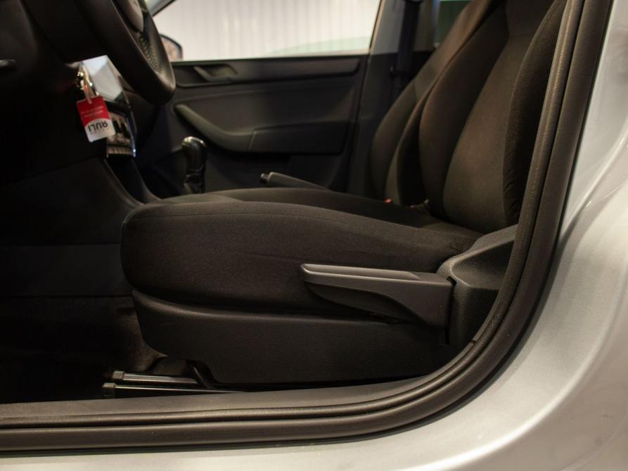 Skoda Rapid I Иваново  - изображение 31