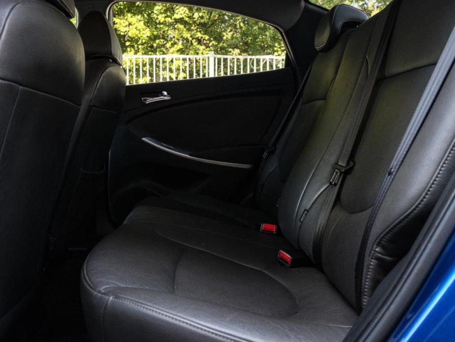 Hyundai Solaris I Москва  - изображение 9