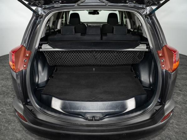 Toyota RAV4 IV (XA40) с пробегом 2013 года, цена 1 900 000 рублей, 99896 км, внедорожник, Автокод Объявления