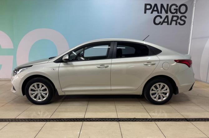 Hyundai Solaris II с пробегом 2019 года, цена 1 341 000 рублей, 99700 км, седан, Автокод Объявления