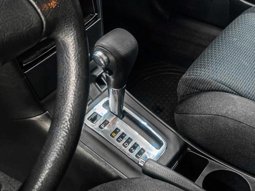 Toyota Corolla IX (E120 E130) Рестайлинг Ростов-на-Дону  - изображение 25