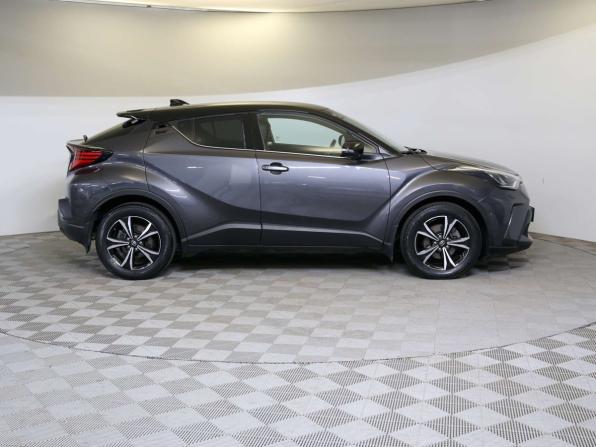 Toyota C-HR I Рестайлинг с пробегом 2020 года, цена 2 795 000 рублей, 29875 км, внедорожник, Автокод Объявления