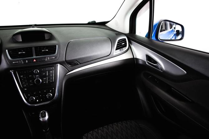 Opel Mokka I с пробегом 2013 года, цена 1 259 000 рублей, 108112 км, внедорожник, Автокод Объявления