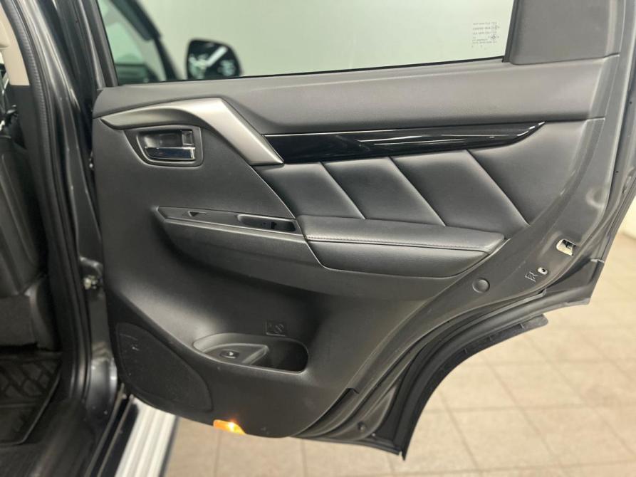 Mitsubishi Pajero Sport III Санкт-Петербург  - изображение 11