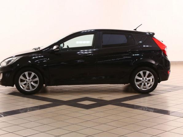 Hyundai Solaris I с пробегом 2012 года, цена 756 000 рублей, 138000 км, хэтчбек, Автокод Объявления