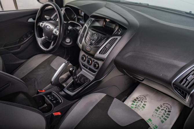 Ford Focus III с пробегом 2012 года, цена 739 000 рублей, 262000 км, седан, Автокод Объявления