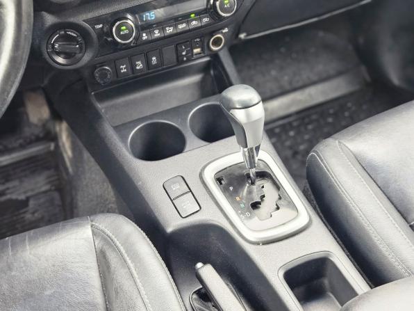 Toyota Hilux VIII с пробегом 2016 года, цена 2 750 000 рублей, 160558 км, offers.body_type.unknown, Автокод Объявления