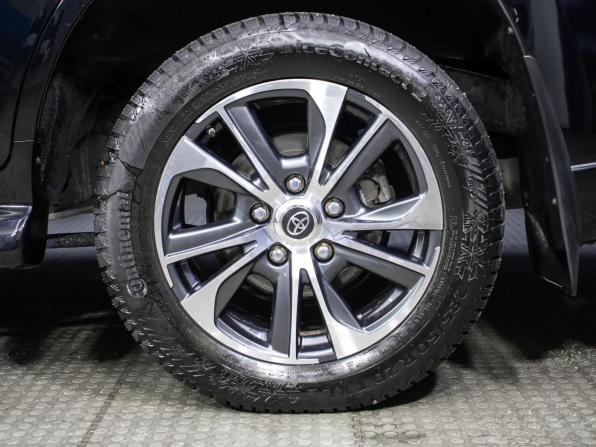 Toyota Land Cruiser 200 Series Рестайлинг 2 с пробегом 2020 года, цена 10 149 000 рублей, 60757 км, внедорожник, Автокод Объявления