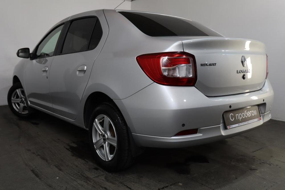 Renault Logan II Санкт-Петербург  - изображение 4