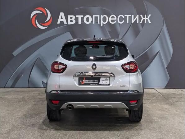 Renault Kaptur I Рестайлинг с пробегом 2021 года, цена 1 690 000 рублей, 42000 км, внедорожник, Автокод Объявления