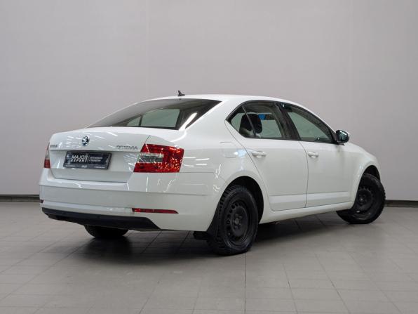 Skoda Octavia III (A7) Рестайлинг с пробегом 2020 года, цена 1 915 000 рублей, 88750 км, лифтбек, Автокод Объявления