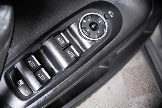 Ford Mondeo IV Рестайлинг с пробегом 2011 года, цена 1 049 000 рублей, 240000 км, седан, Автокод Объявления