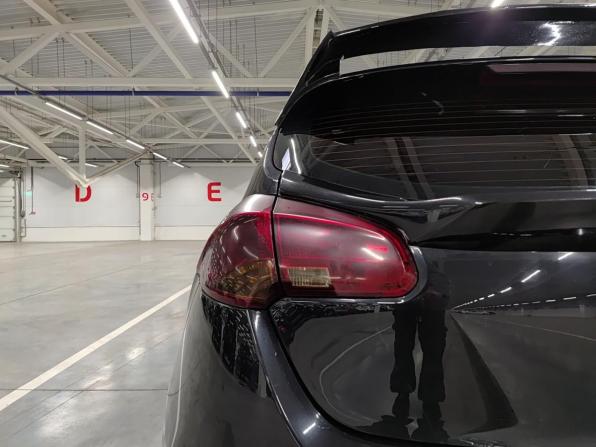Kia Ceed II Рестайлинг с пробегом 2016 года, цена 1 049 000 рублей, 236468 км, хэтчбек, Автокод Объявления