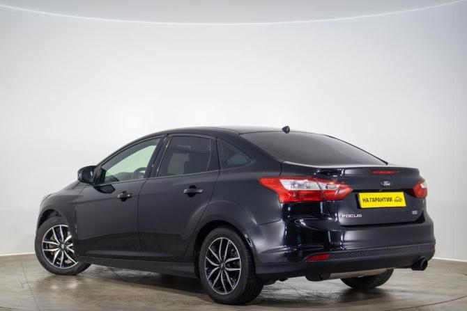 Ford Focus III с пробегом 2013 года, цена 899 000 рублей, 207000 км, седан, Автокод Объявления