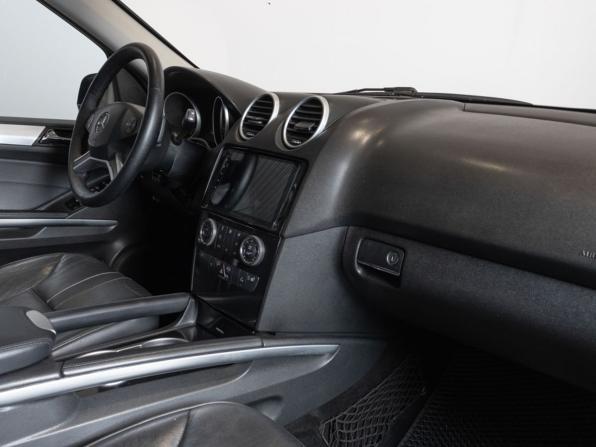 Mercedes-Benz M-Класс II (W164) Рестайлинг с пробегом 2009 года, цена 1 420 000 рублей, 202848 км, внедорожник, Автокод Объявления
