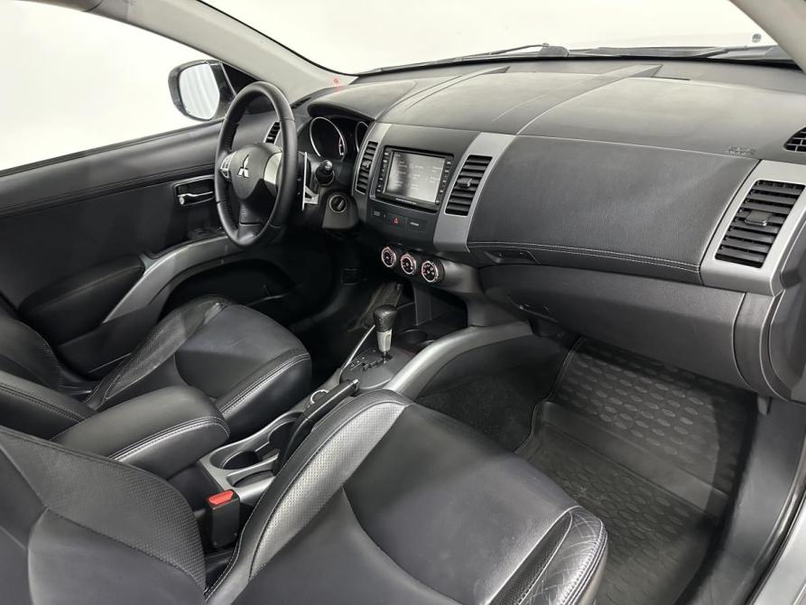 Mitsubishi Outlander II Рестайлинг Курск  - изображение 18