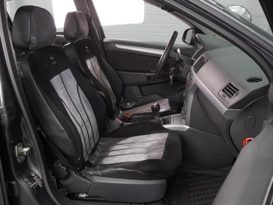Opel Astra H Рестайлинг Воронеж  - изображение 8