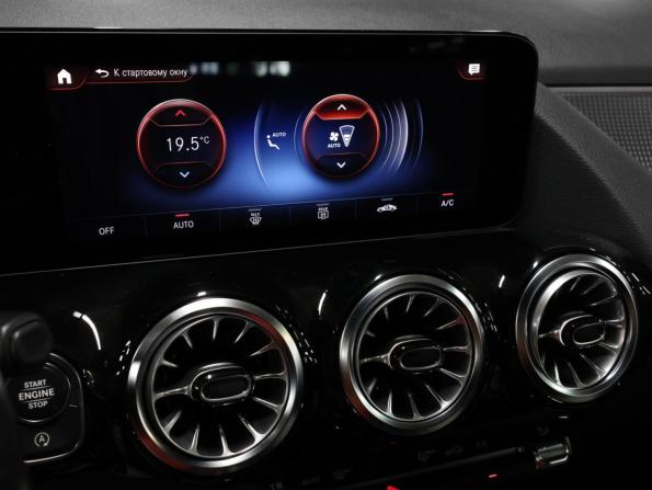 Mercedes-Benz GLA II (H247) с пробегом 2021 года, цена 3 699 000 рублей, 57628 км, внедорожник, Автокод Объявления