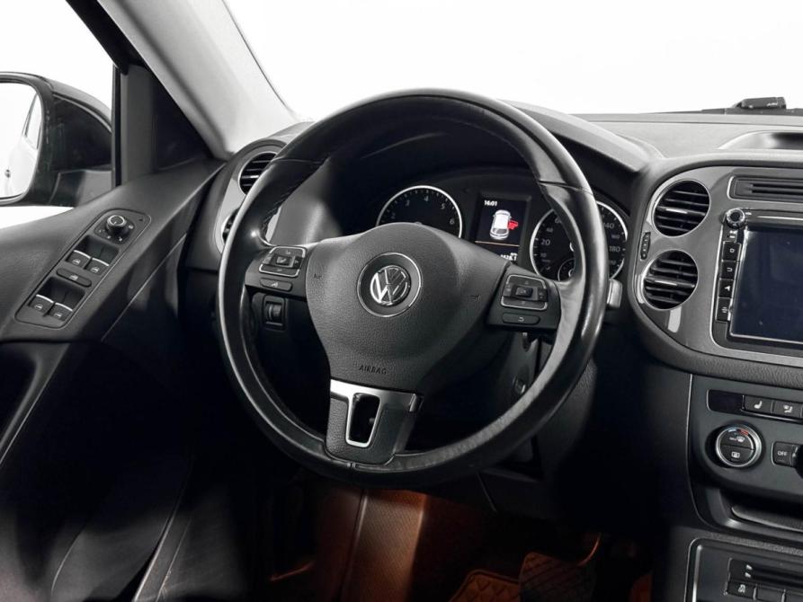 Volkswagen Tiguan I Рестайлинг Санкт-Петербург  - изображение 14