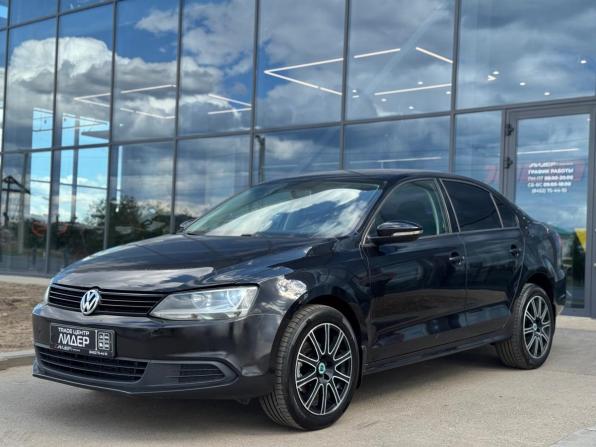 Volkswagen Jetta VI Рестайлинг с пробегом 2014 года, цена 930 000 рублей, 236600 км, седан, Автокод Объявления