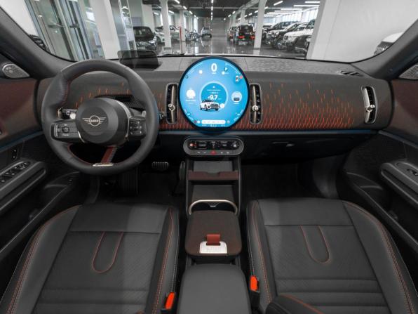 Mini Countryman III с пробегом 2025 года, цена 6 500 000 рублей, 5000 км, внедорожник, Автокод Объявления