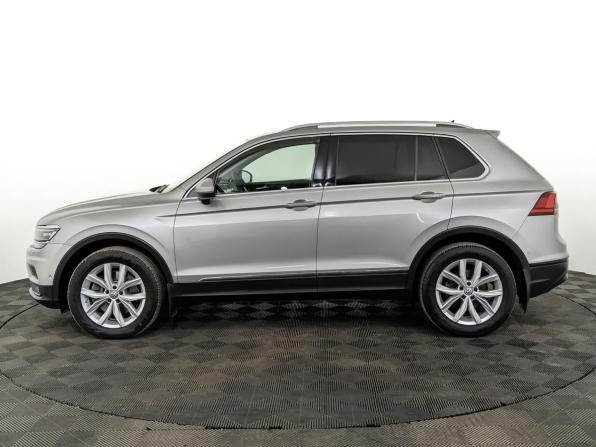 Volkswagen Tiguan II с пробегом 2018 года, цена 2 900 000 рублей, 62715 км, внедорожник, Автокод Объявления